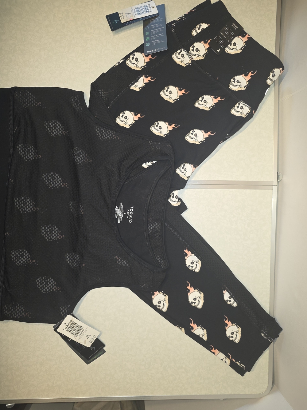 Torrid Black Mesh Top with Skull Flame Leggings Torrid Sz 2